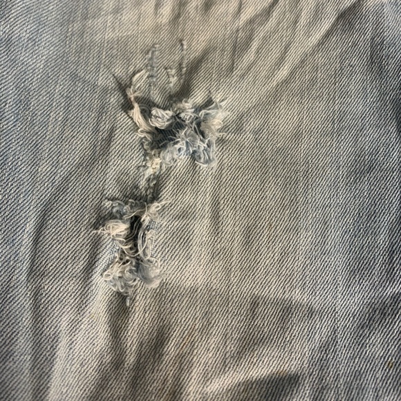 Arizona Ripped Mid-Calf/Short Jeans - Picture 6 of 6
